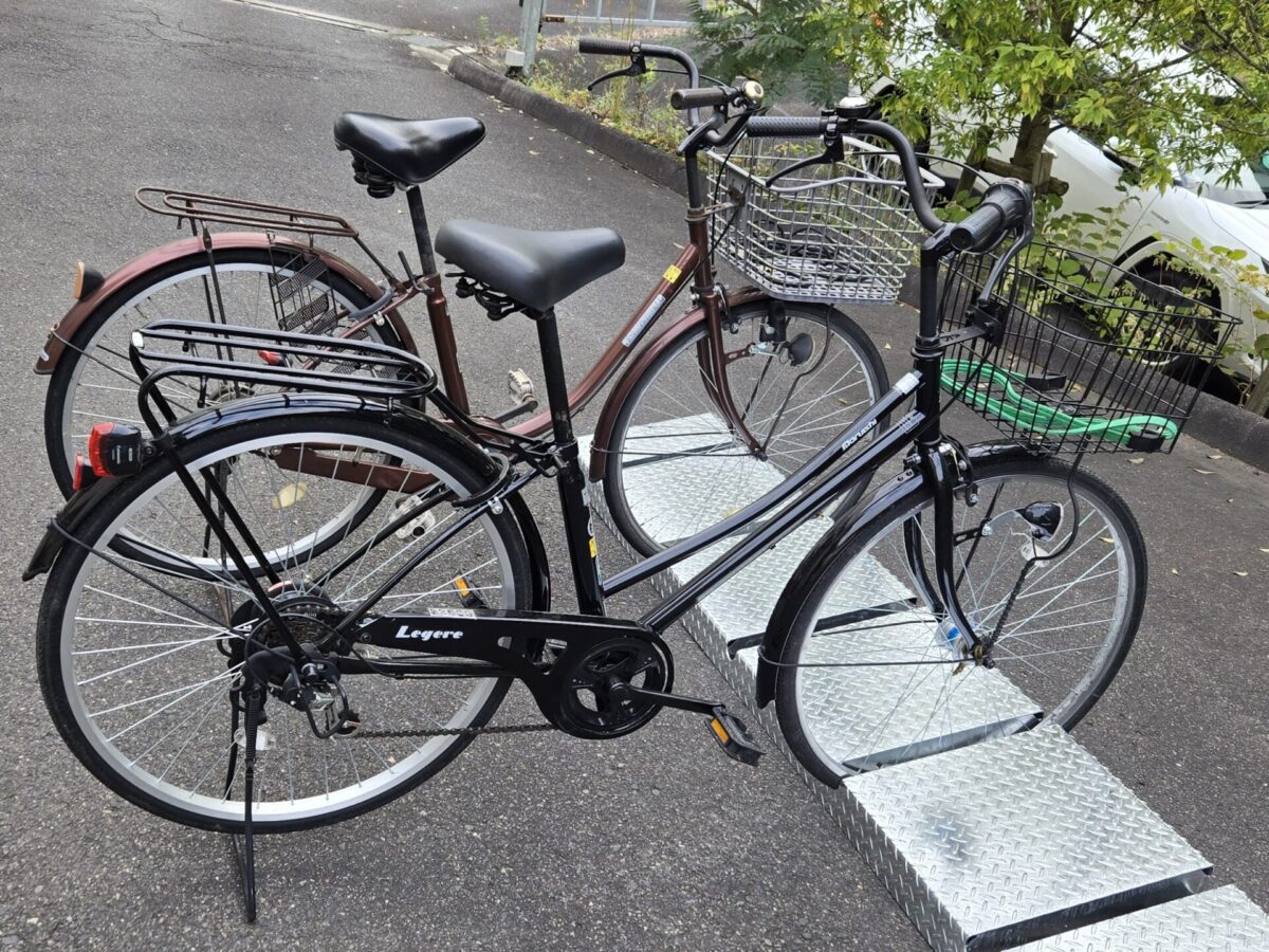 自転車駐輪スタンド
