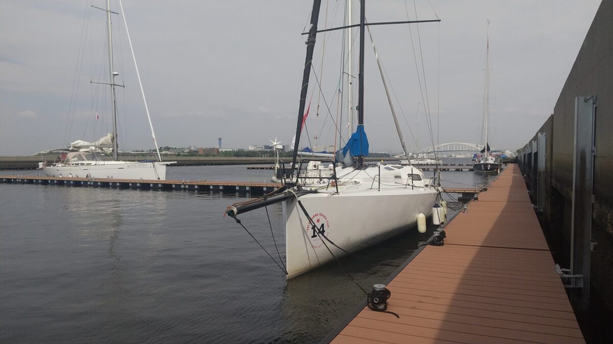 メルボルン大阪ダブルハンドヨットレース用の浮桟橋を設置いたしました
