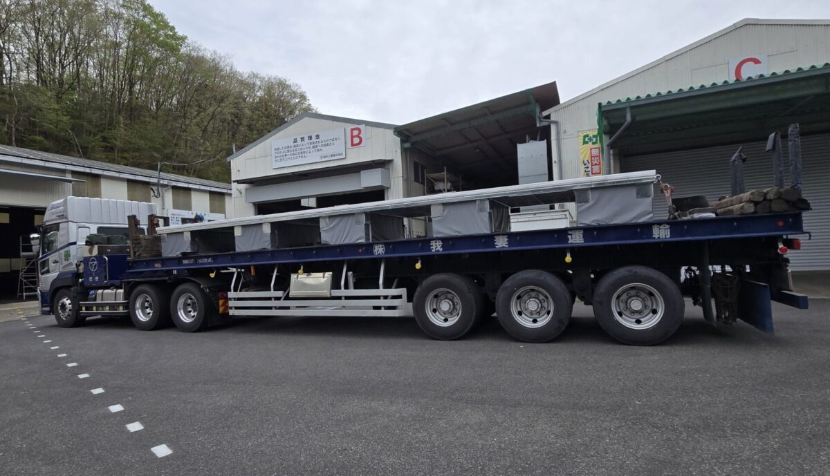 浮桟橋を出荷しました（神奈川県横浜市磯子区）